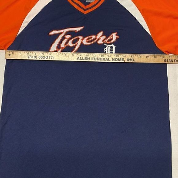 Genuine merchandise Detroit tigers men’s short sleeve knit shirt. Size L. - Picture 5 of 9